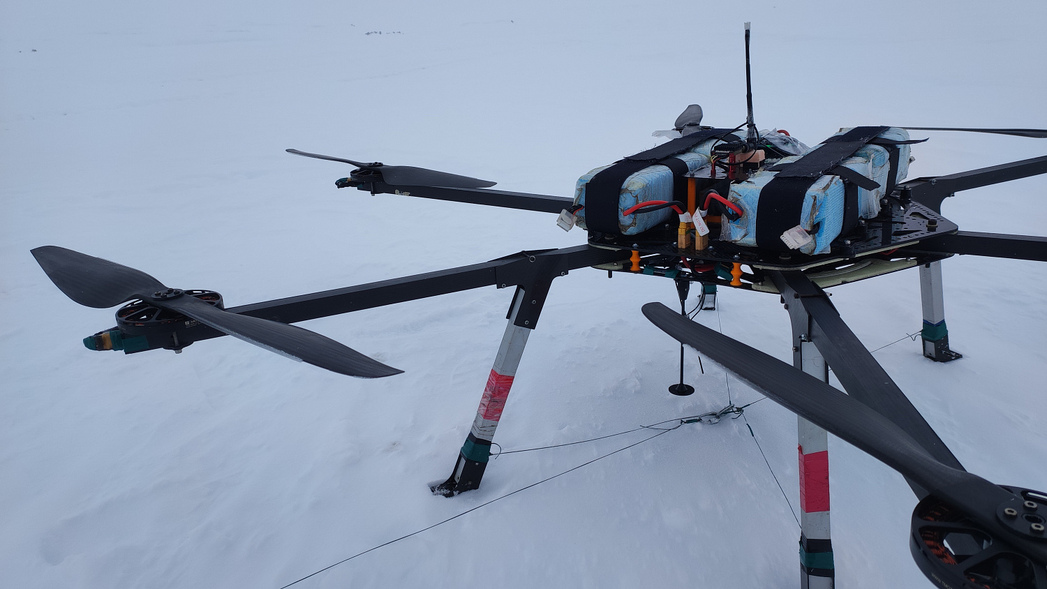 Успешные испытания БАС AGP-UAV-mag на гексакоптере АГФ-1600 в условиях арктического климата
